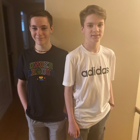 Hi! Meet your seller / buyer... - Picture 3 of 5